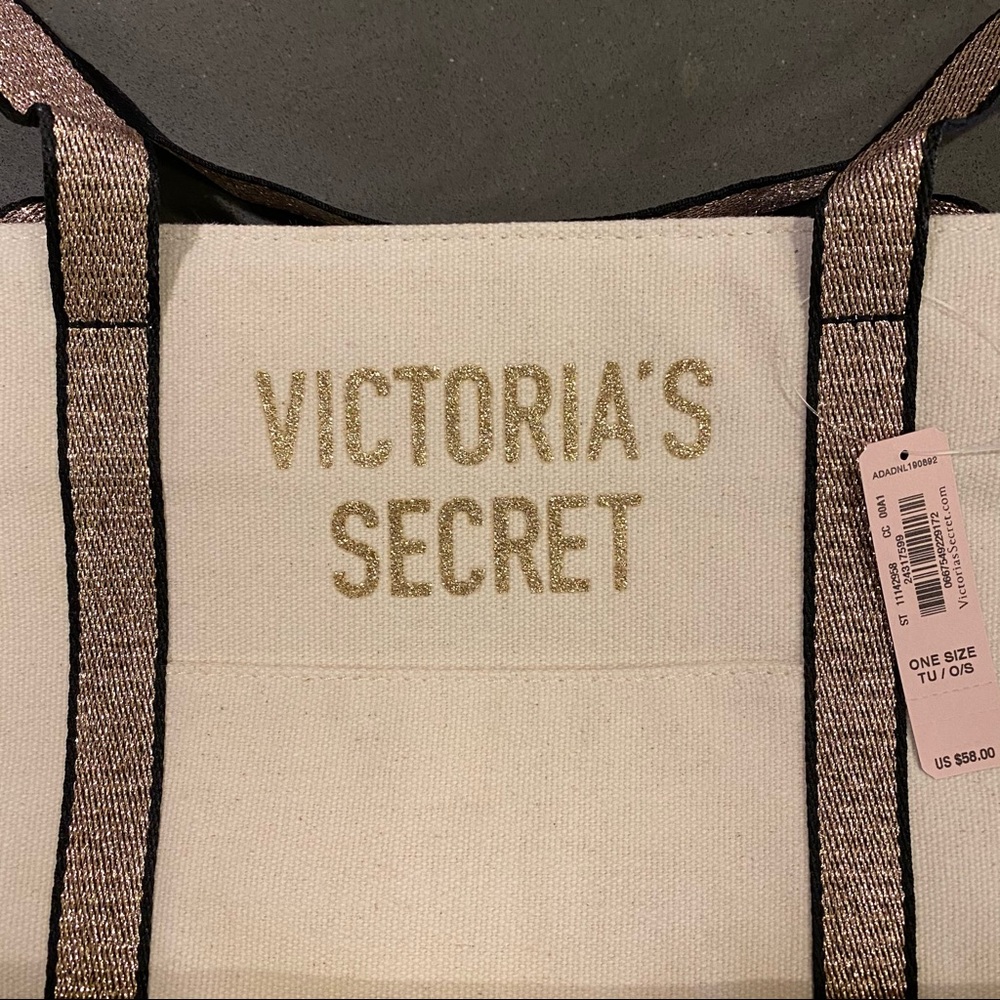 VICTORIA’S SECRET 🚨bnwt🚨 tote bag